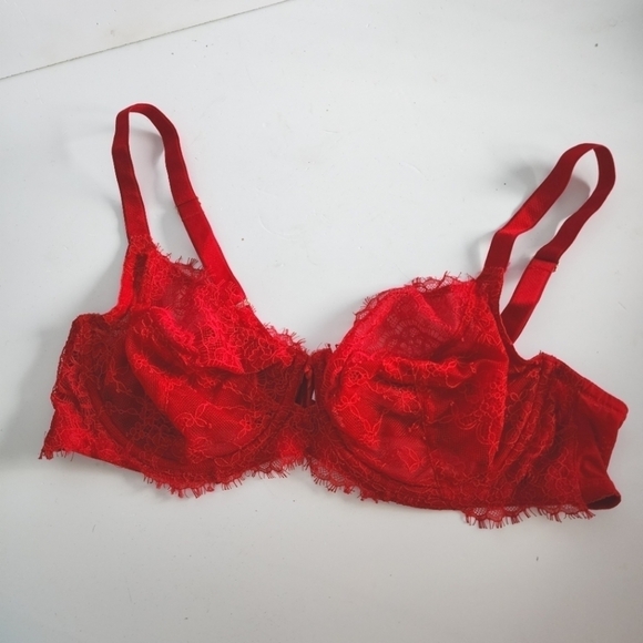 Victoria's Secret Red Unlined Lace Demi Bra 38D - Picture 1 of 9